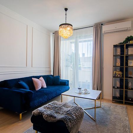 Flexible Selfcheckins 66 - Zagreb - Loggia - 80M2 - New - Luxury - Garage - 2 Bedrooms Экстерьер фото