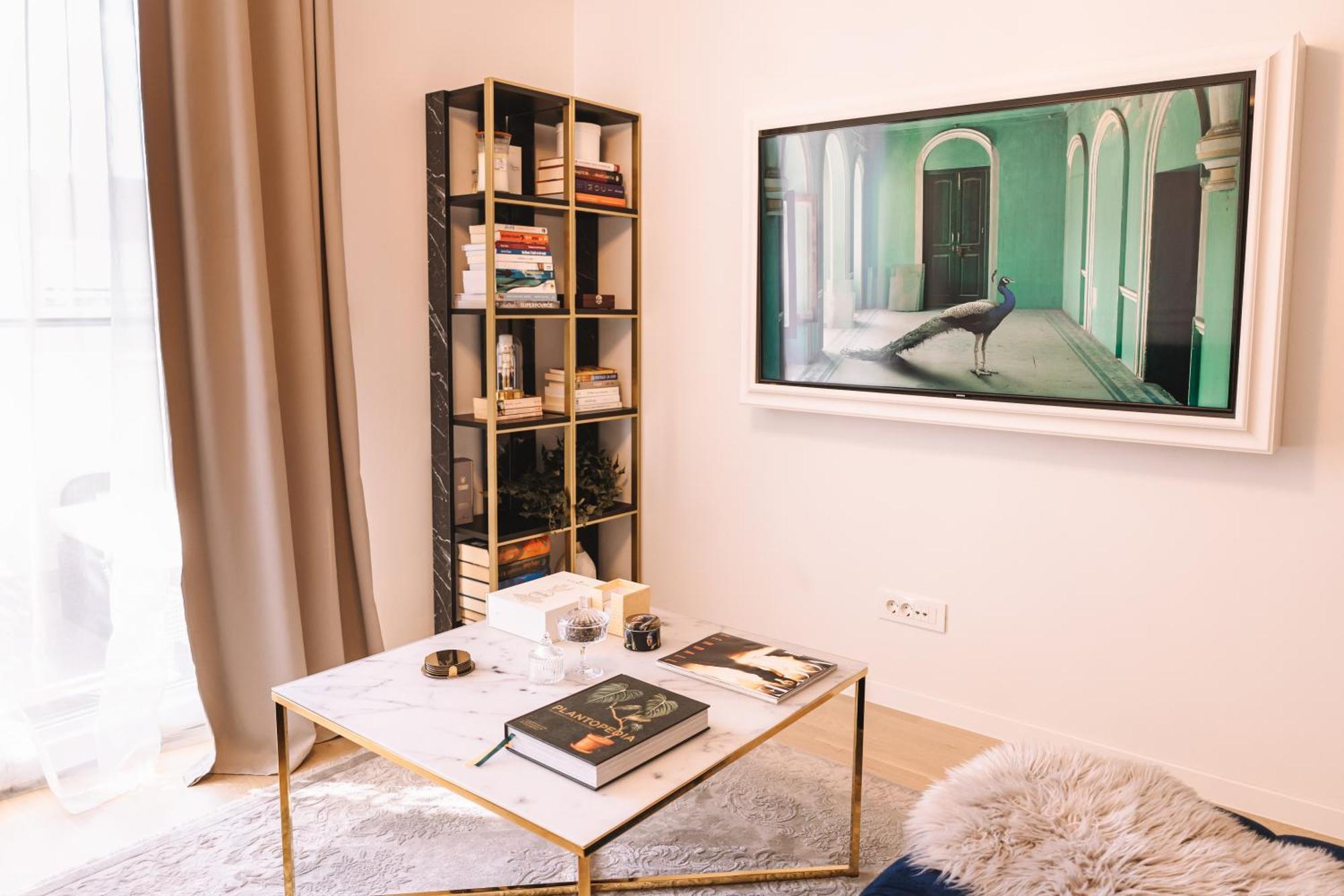 Flexible Selfcheckins 66 - Zagreb - Loggia - 80M2 - New - Luxury - Garage - 2 Bedrooms Экстерьер фото